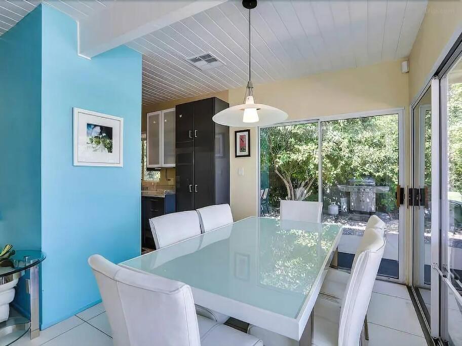 Serene 4 Bed 3 Bath Heated Pool Natural Backyard Heart Of Palm Springs Luaran gambar