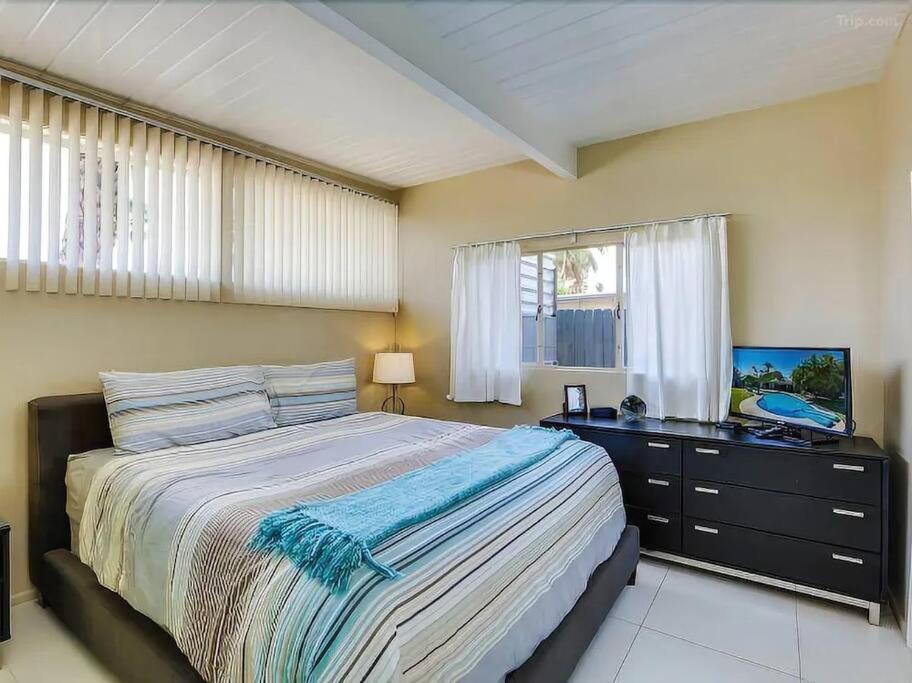 Serene 4 Bed 3 Bath Heated Pool Natural Backyard Heart Of Palm Springs Luaran gambar